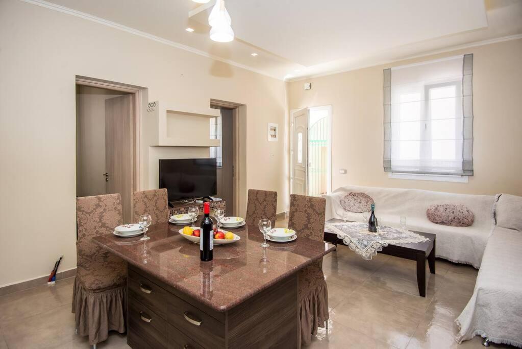 Joana Apartment Αργοστόλι Εξωτερικό φωτογραφία